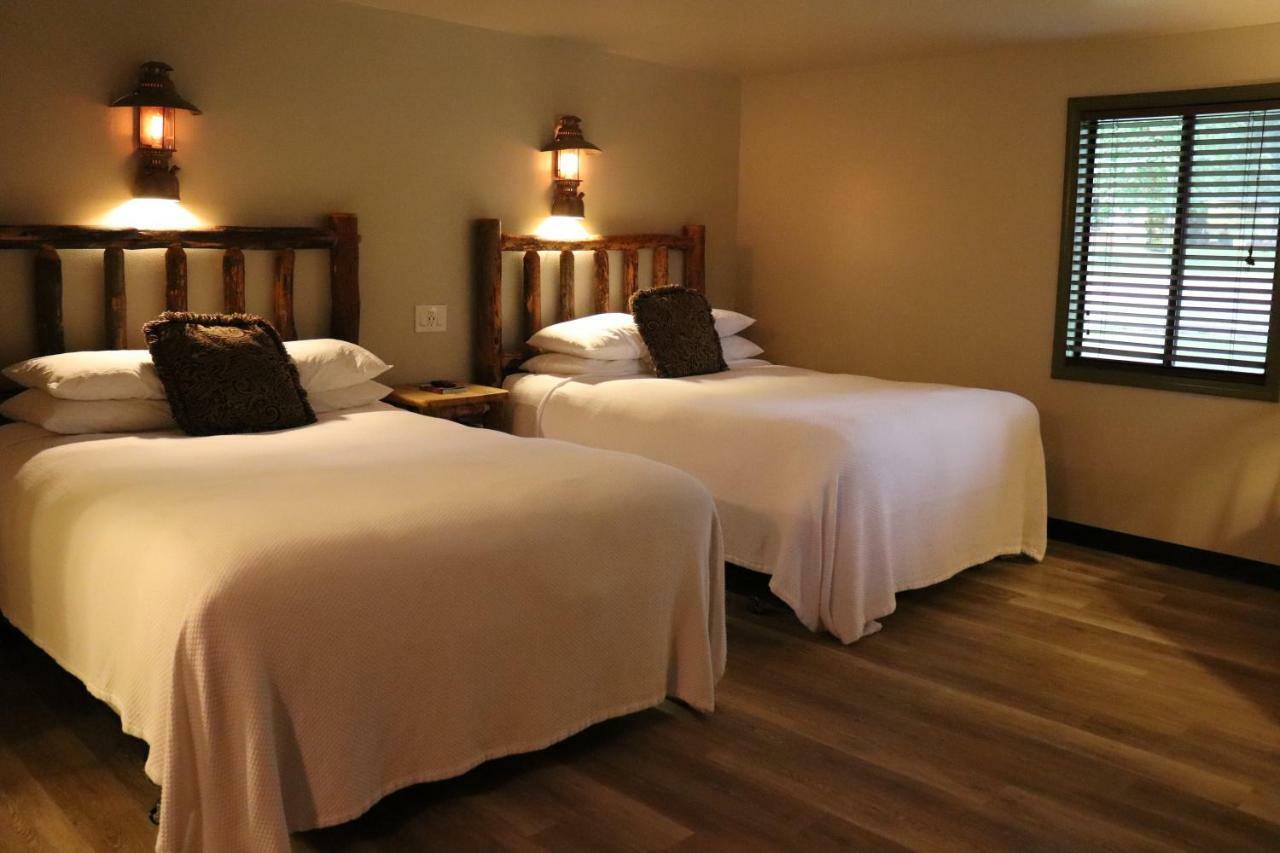 Lone Fir Resort Cougar Εξωτερικό φωτογραφία